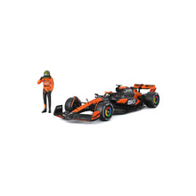 McLaren MCL38 Lando Norris #4 F1 2024 - 1:24 Scale Diecast Model with Driver
