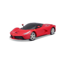 Co-Pack: LaFerrari RC Vehicle 1:24 + LaFerrari Diecast 1:43